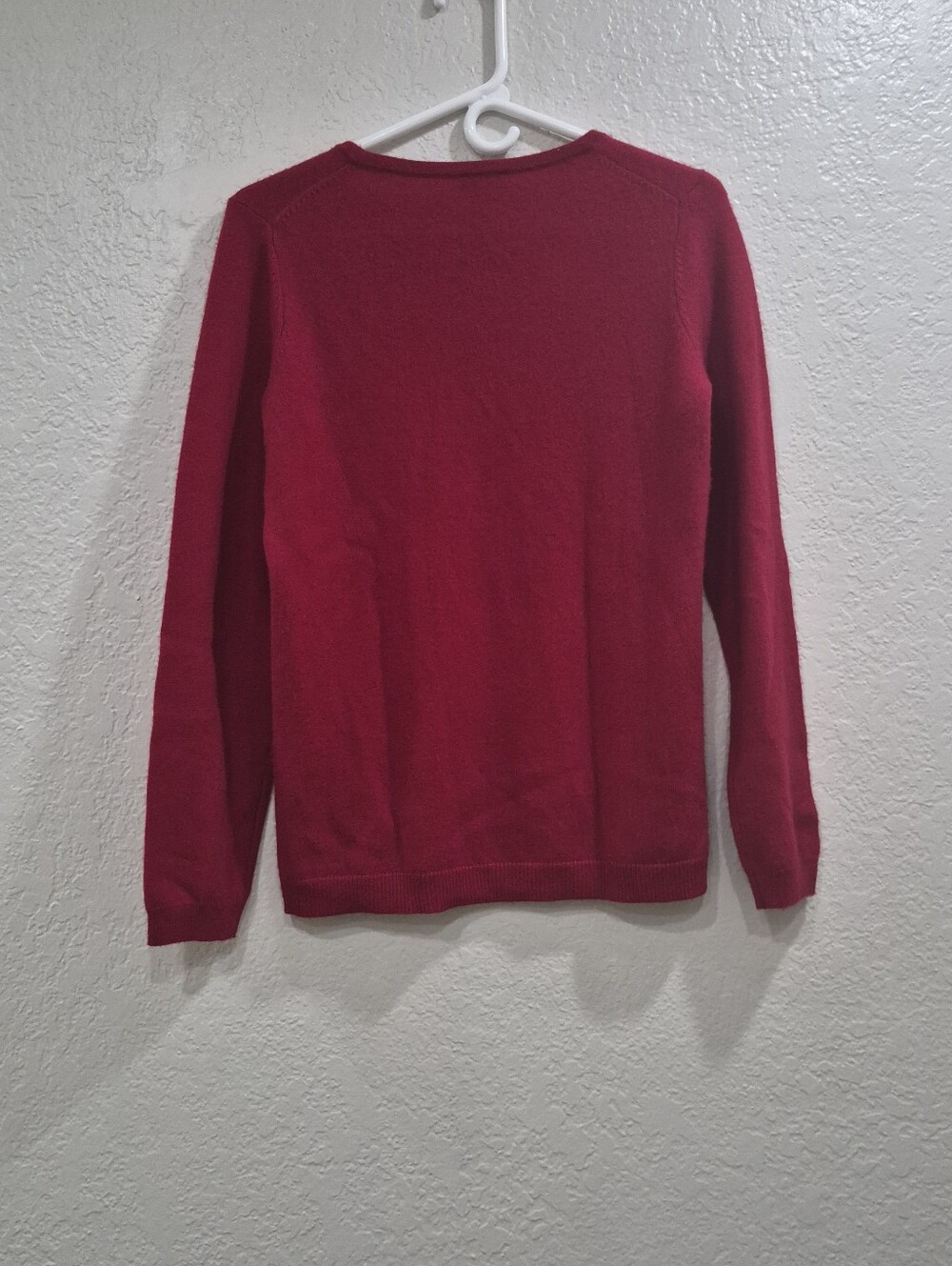 TALBOTS 100% Pure Cashmere Red Crewneck Sweater Small Classic Knit Pullover - Picture 3 of 8